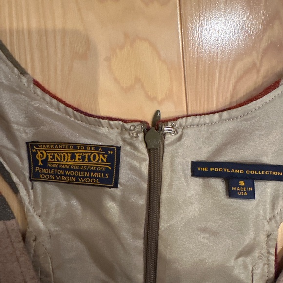 Women's Pendleton Portland Collection Jumper Dress - Picture 2 of 7